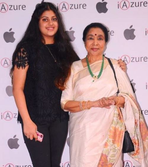 Asha Bhosle Records Odia Song with Granddaughter Zanai-2017